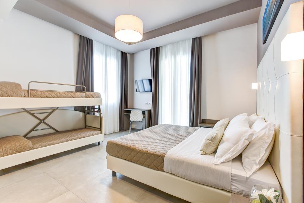 Quadruple Room,414515727:JPEG