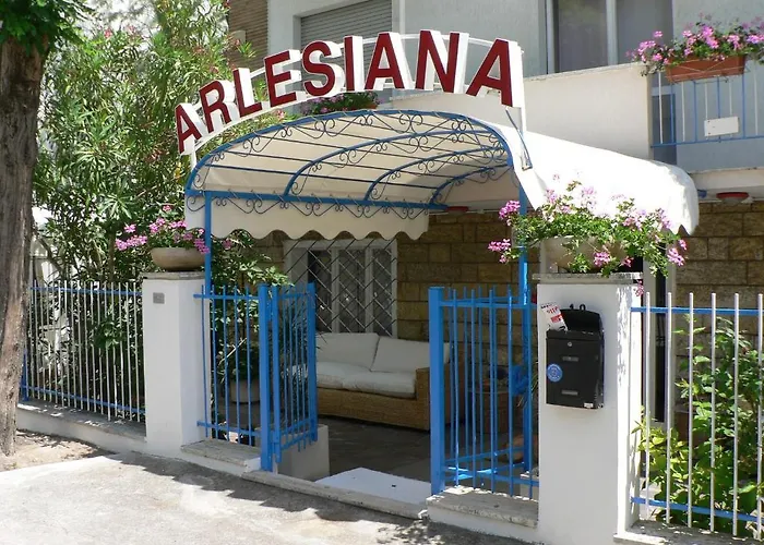 Hotel con tennis: Hotel Arlesiana