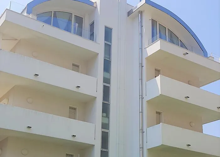 Family Suite Appartments Orchidea Blu